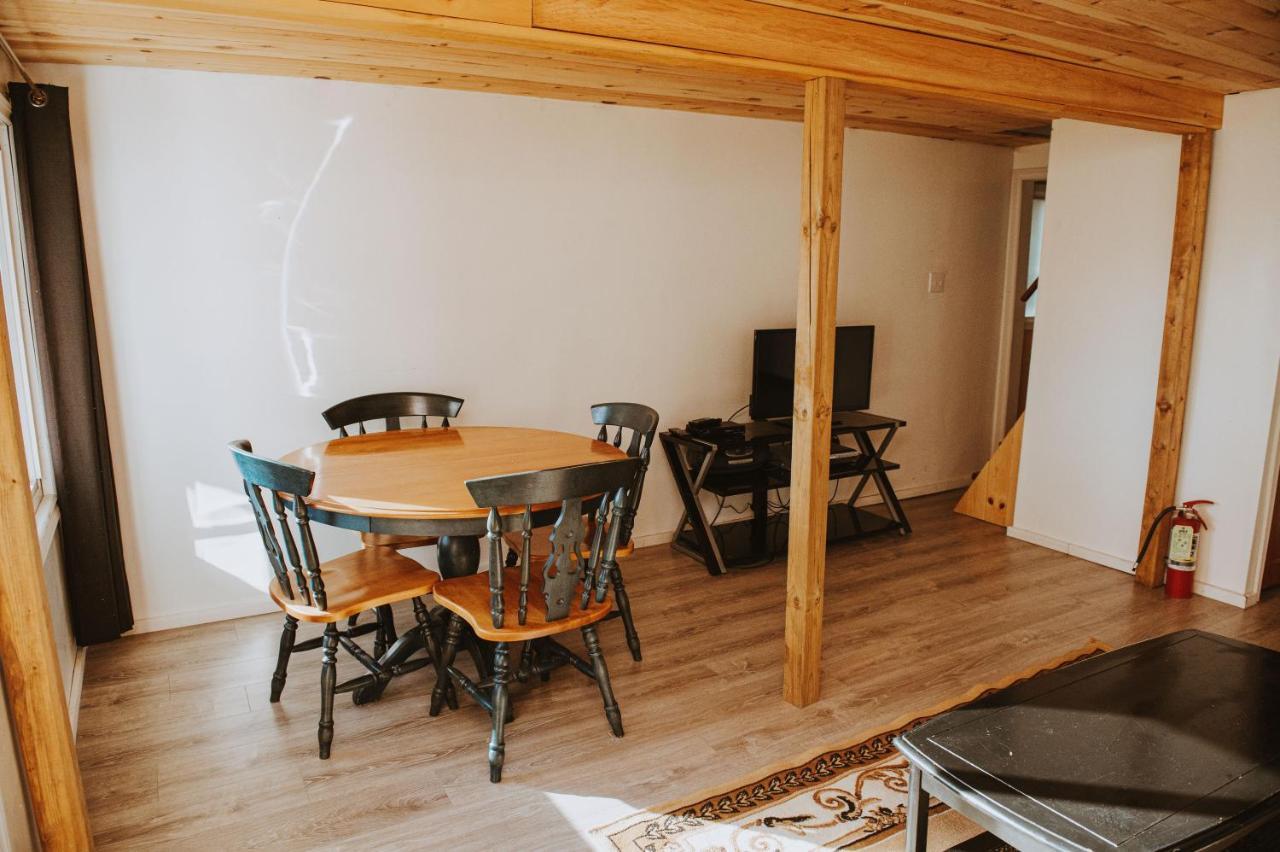 Lang Lake Resort Espanola Extérieur photo