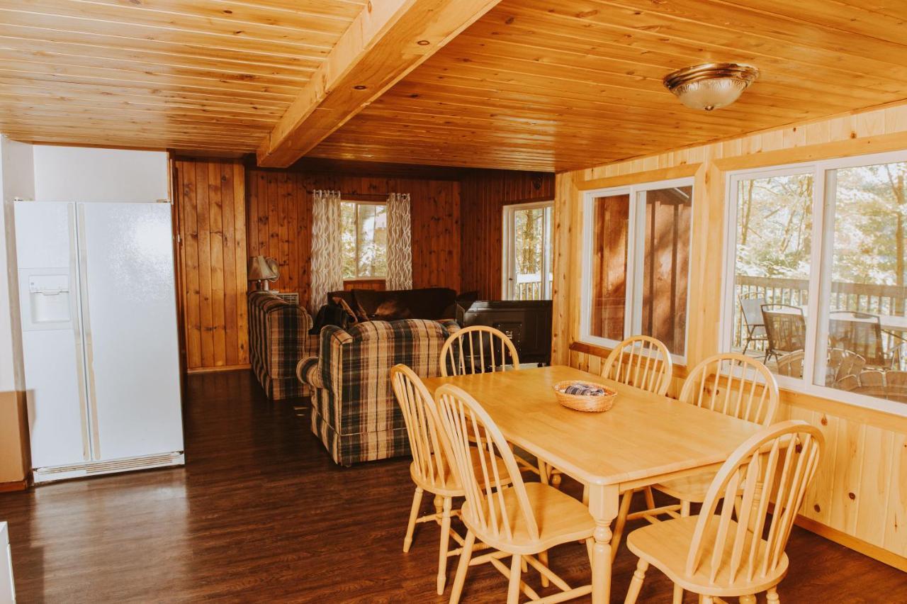 Lang Lake Resort Espanola Extérieur photo