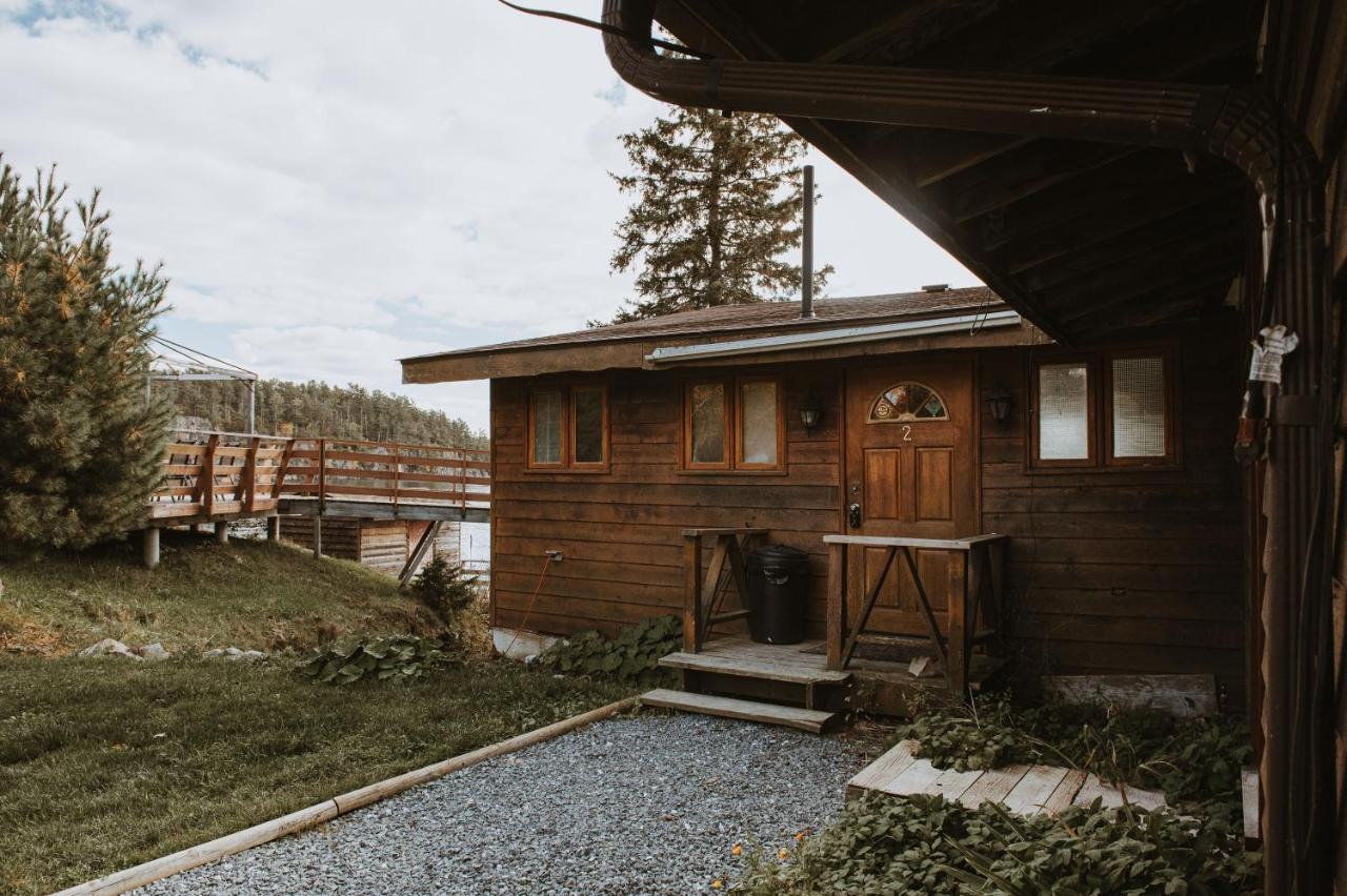 Lang Lake Resort Espanola Extérieur photo