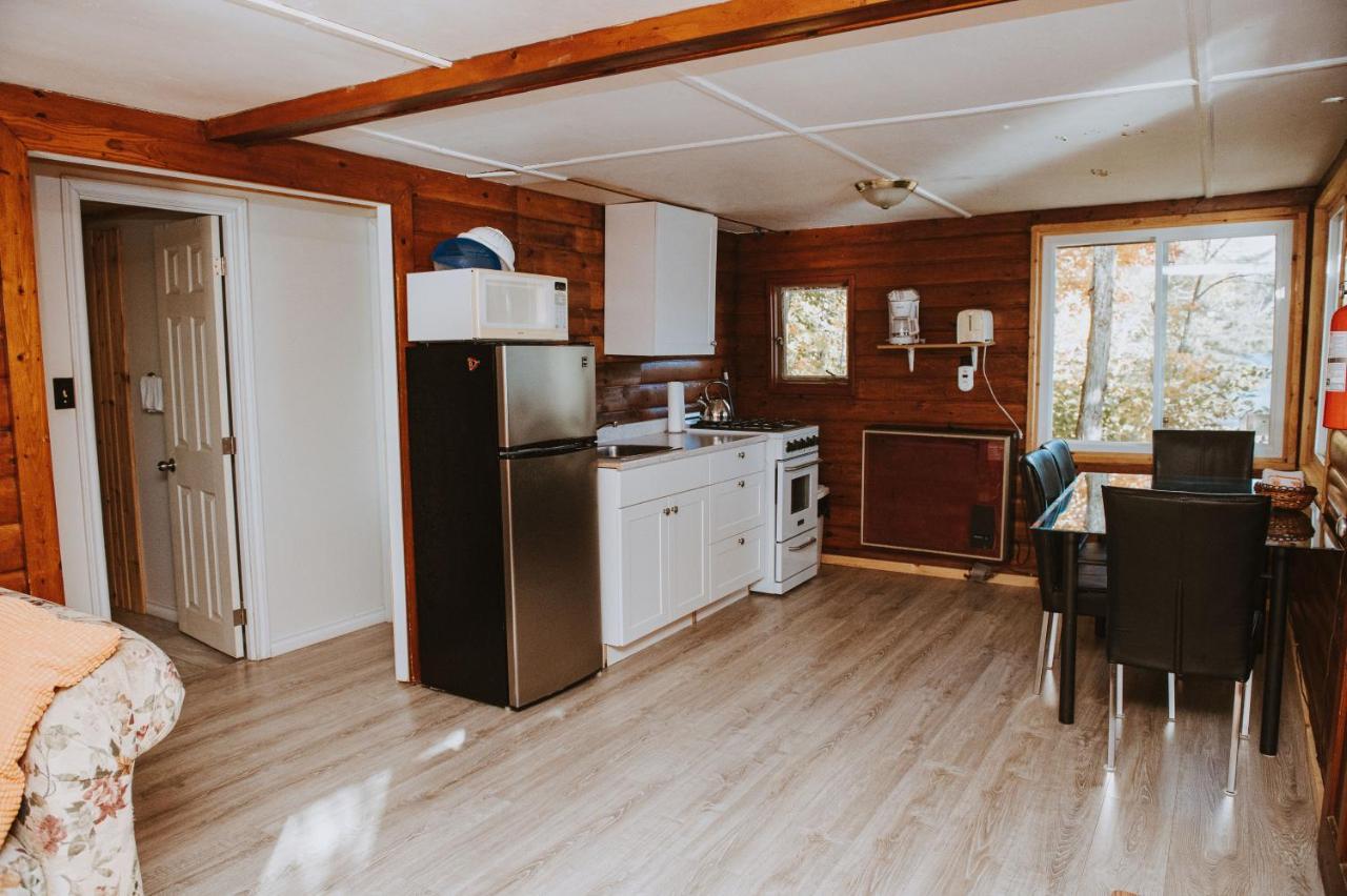 Lang Lake Resort Espanola Extérieur photo
