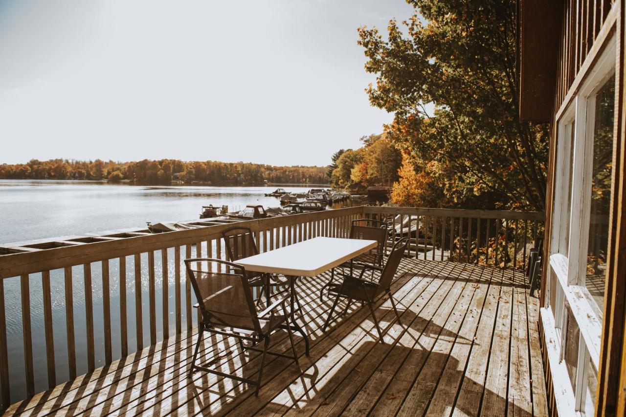 Lang Lake Resort Espanola Extérieur photo